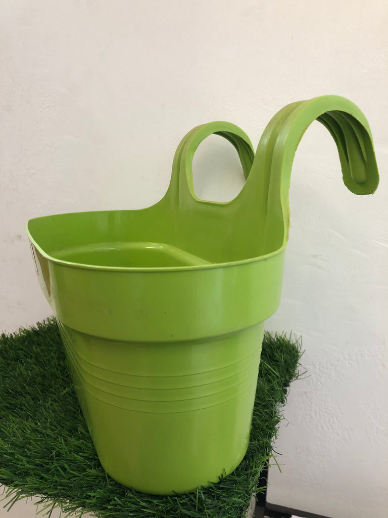 Double hook“13” Plastic