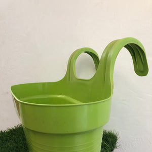 Double hook“13” Plastic