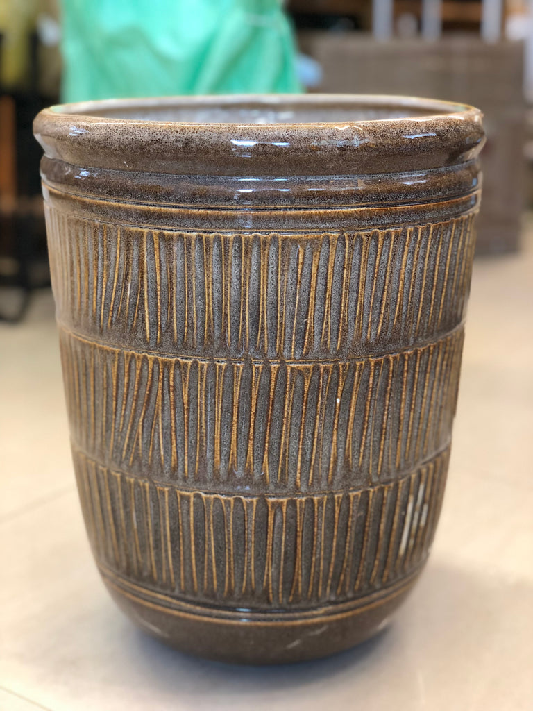 Antique drum ceramic pot