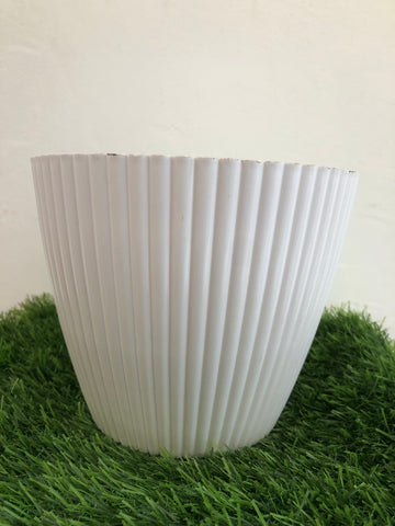 Bellow  “7” Plastic Pot