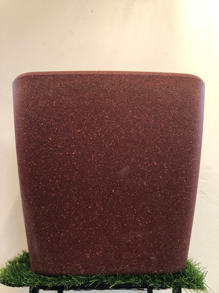 Daisy whl planter sq pot “14”