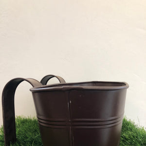 Double hook “12”