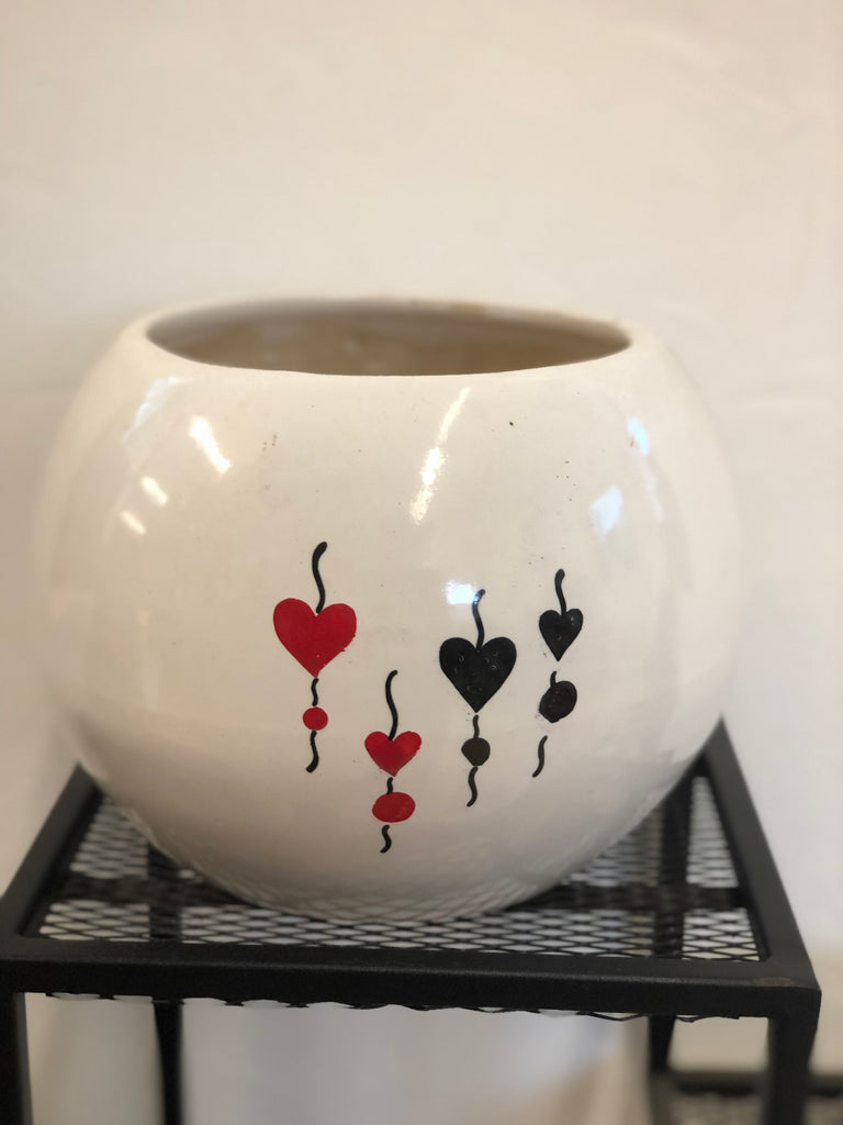 Ceramic pot