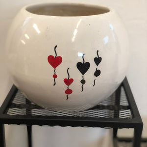 Ceramic pot