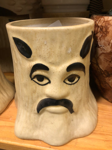Ceramic pot