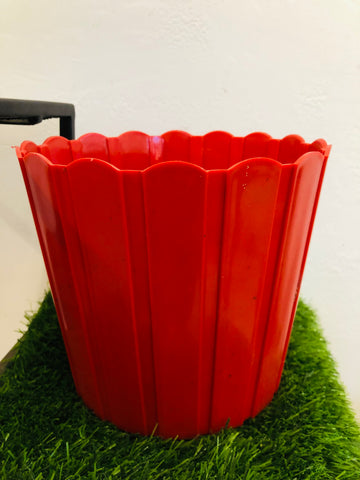 Fence plastic “8" Plastic Pot