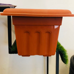 terracotta plastic pot 14"